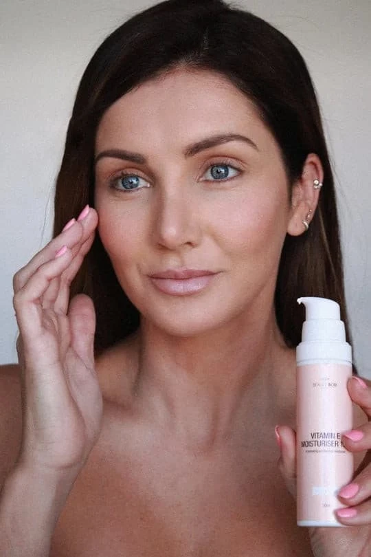 CanGro Vitamin E Moisturiser - Image 2