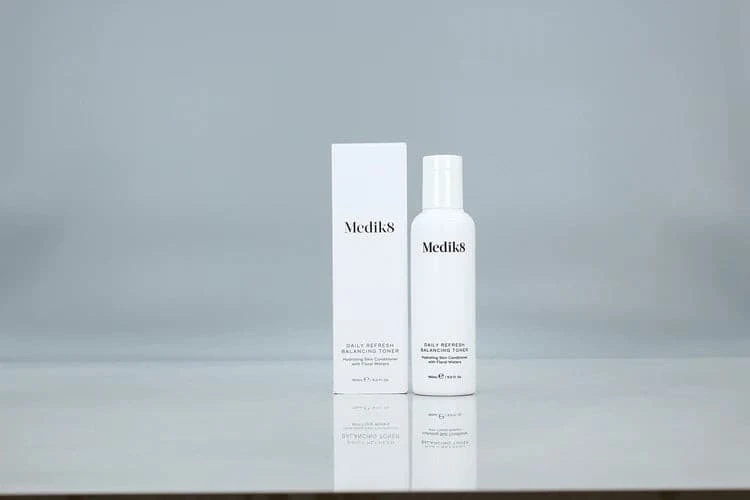 Medik8 Daily Refresh Balancing Toner - Image 11