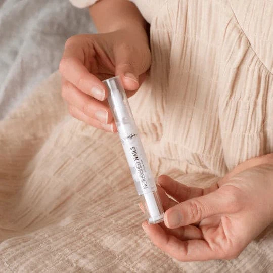 CanGro Nourished Nails Cuticle Pen - Image 4