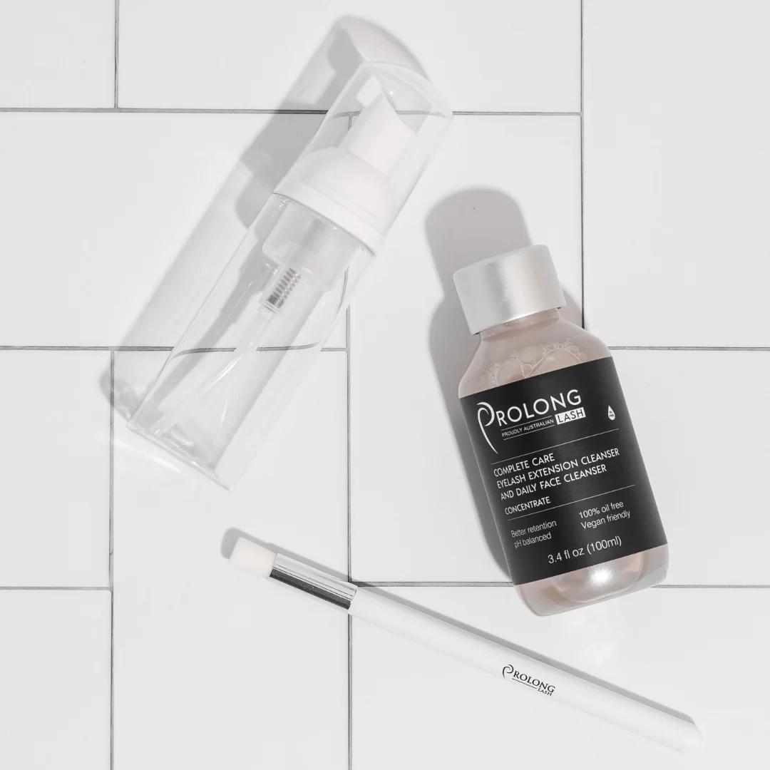 Prolong Lash Eyelash Extention Cleanser Concentrate Client Pack - Image 4